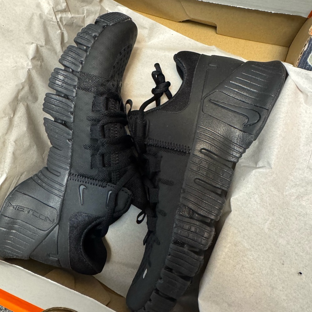 Nike All-Black Athletic Sneakers